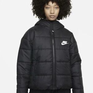 Nike Women's Classic Black Puffer Coat